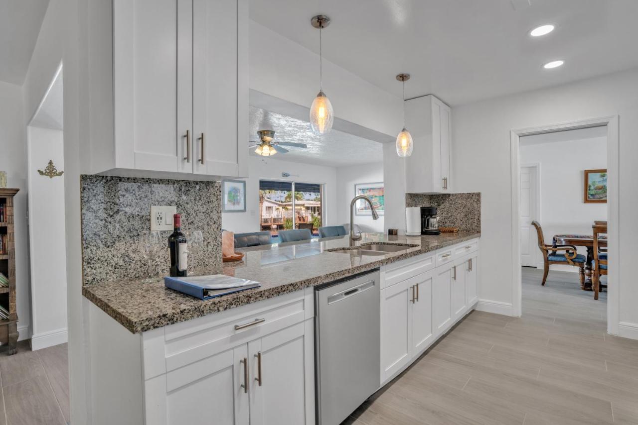 4 Bd Near Beach Spacious Solar Heated Pool Waterfront Home Pompano Beach Zewnętrze zdjęcie