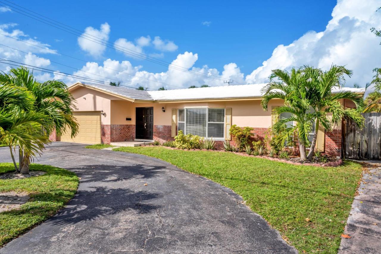 4 Bd Near Beach Spacious Solar Heated Pool Waterfront Home Pompano Beach Zewnętrze zdjęcie