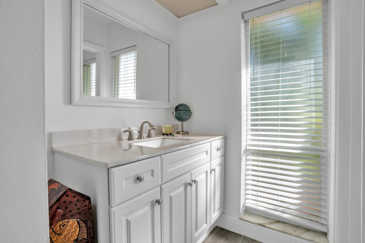 4 Bd Near Beach Spacious Solar Heated Pool Waterfront Home Pompano Beach Zewnętrze zdjęcie